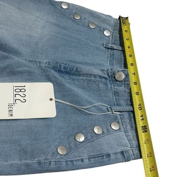 NEW 1822 Denim High Rise Short Exposed Pocket Buttons Coastal Comfort 6/28 - Picture 11 of 11